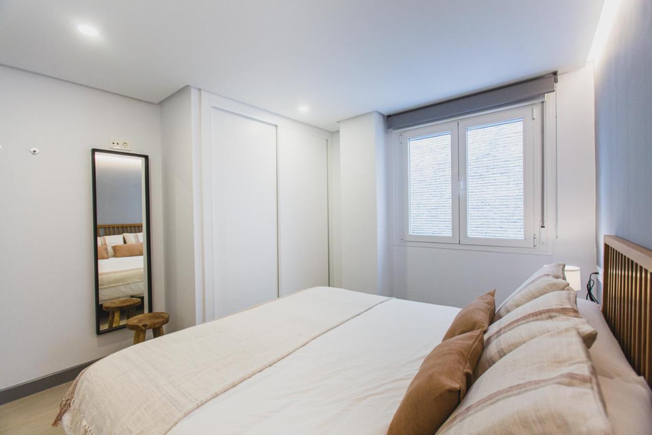 Casa Plaza Salvador Apartment เซบีญา ภายนอก รูปภาพ
