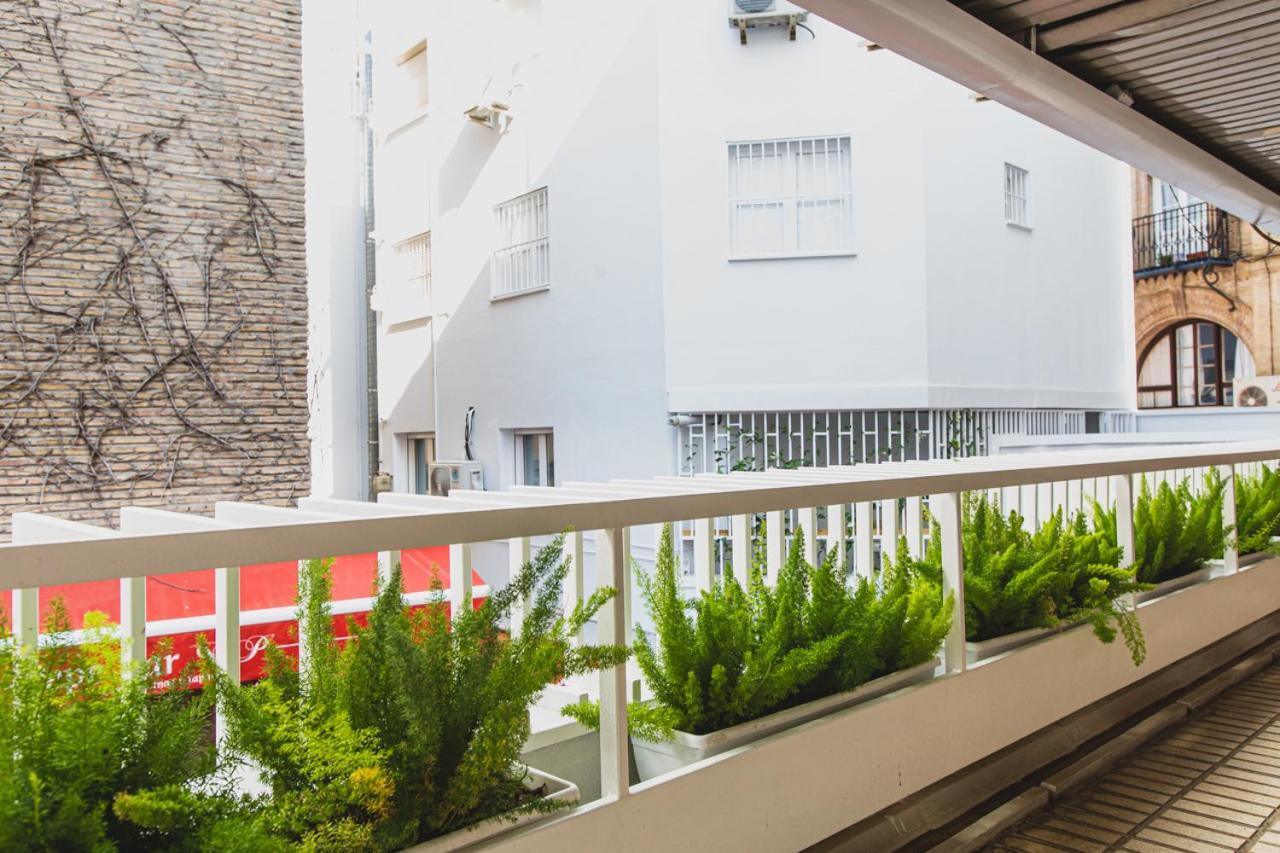 Casa Plaza Salvador Apartment เซบีญา ภายนอก รูปภาพ